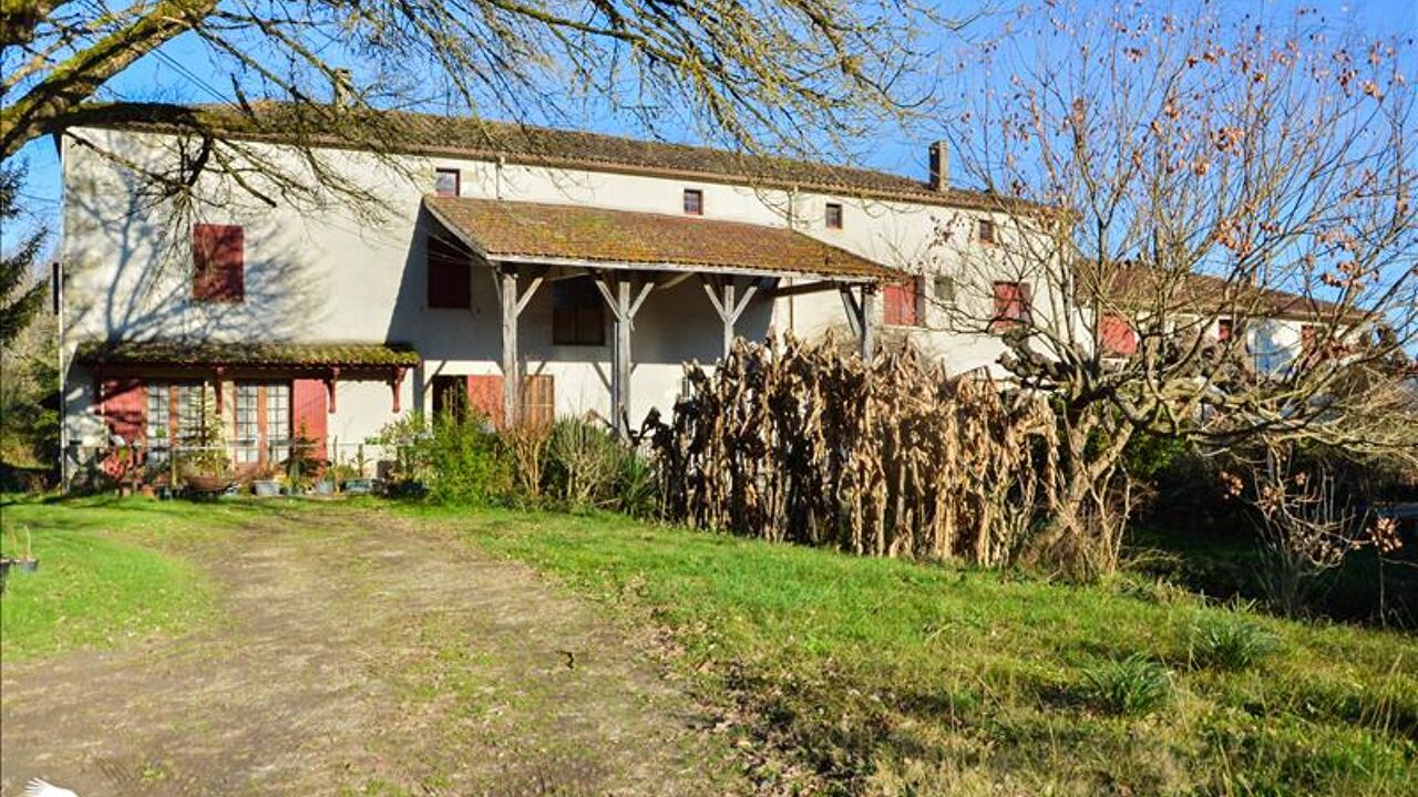 maison 11 pièces 375 m2 à vendre à Grézet-Cavagnan (47250)