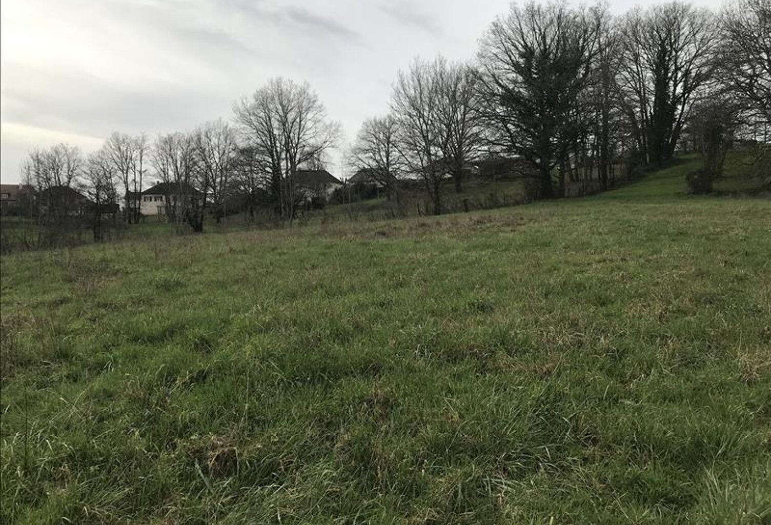 Terrain à bâtir de 0 pièces principales — photo 1