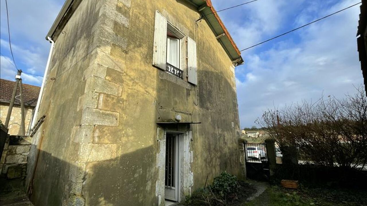 maison 3 pièces 50 m2 à vendre à La Couronne (16400)