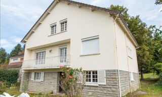 Maison 8 Pièces 256 m² à vendre à Peyrat-le-Château (87470)