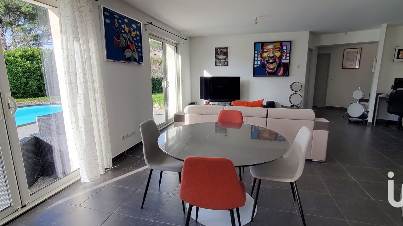 maison 4 pièces 169 m2 à vendre à Roquefort-les-Pins (06330)