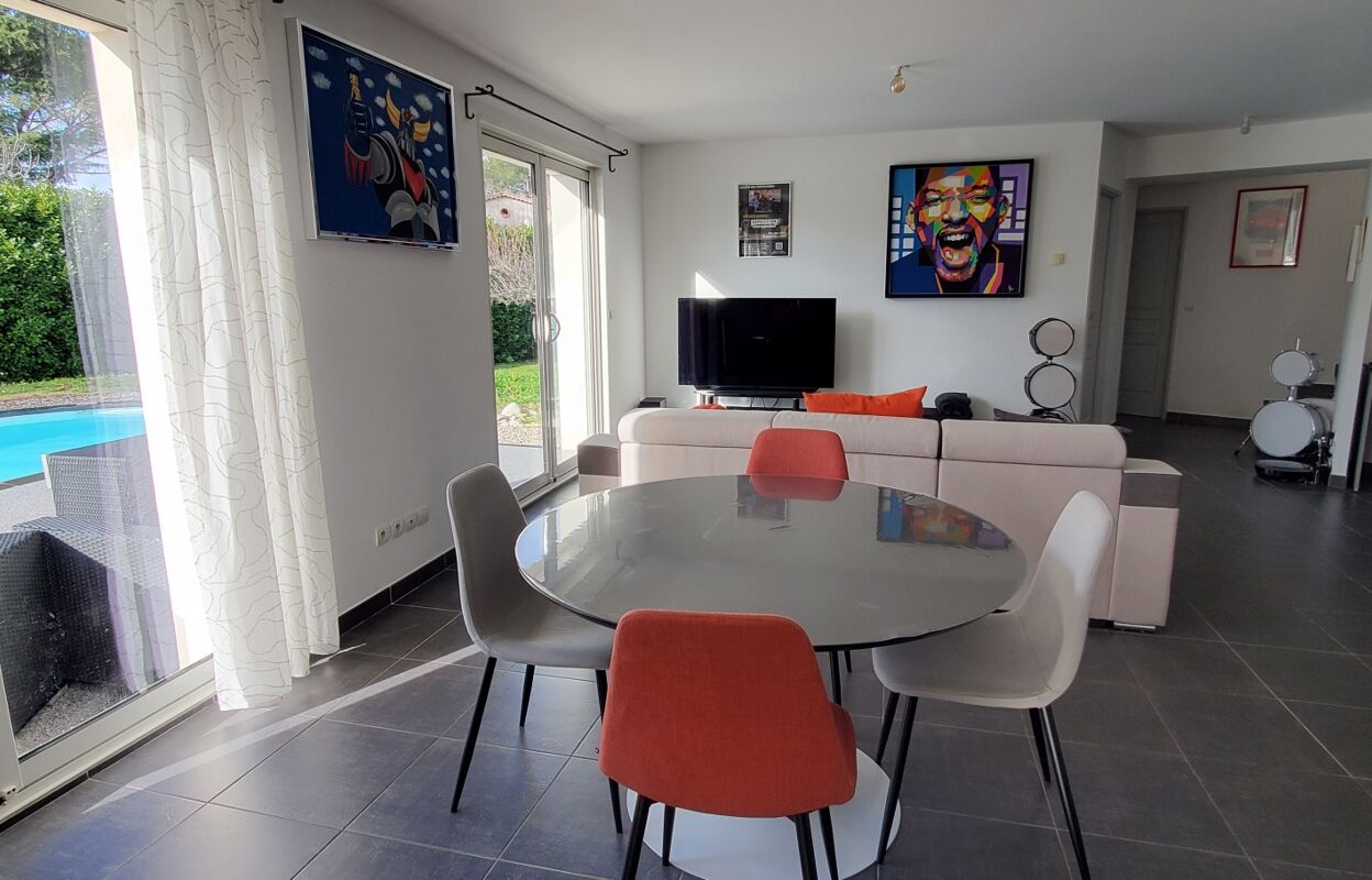 maison 4 pièces 169 m2 à vendre à Roquefort-les-Pins (06330)