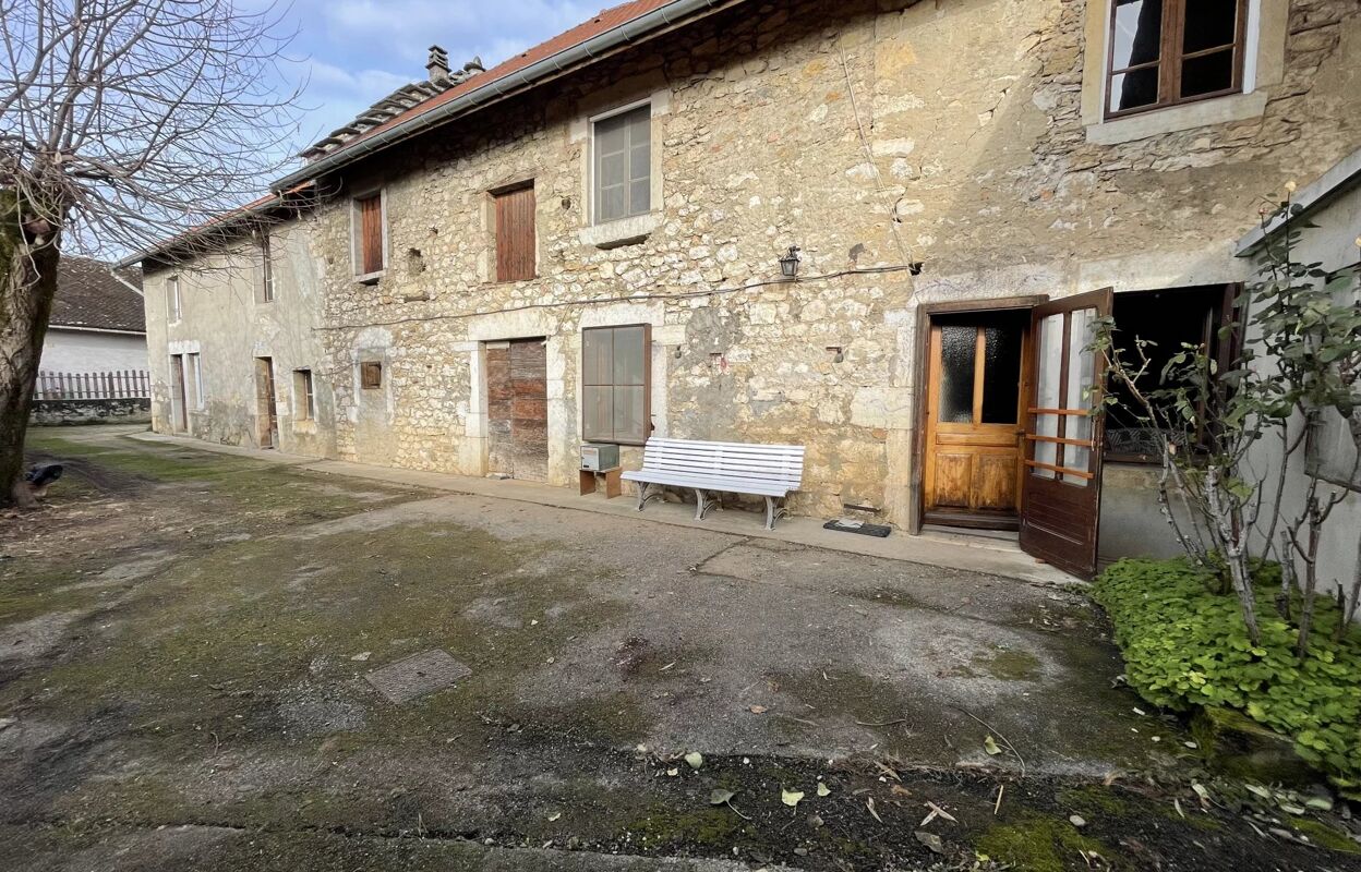 maison 5 pièces 160 m2 à Izieu (01300)