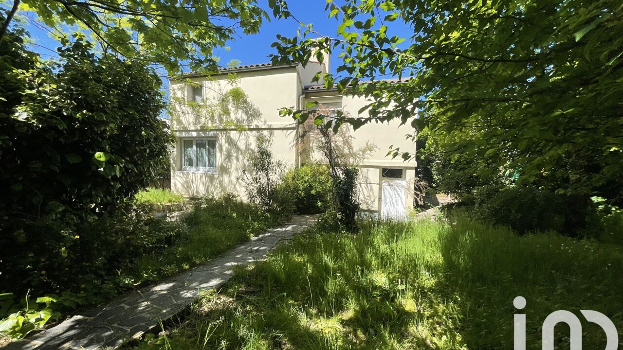 maison 5 pièces 98 m2 à vendre à La Rochelle (17000)