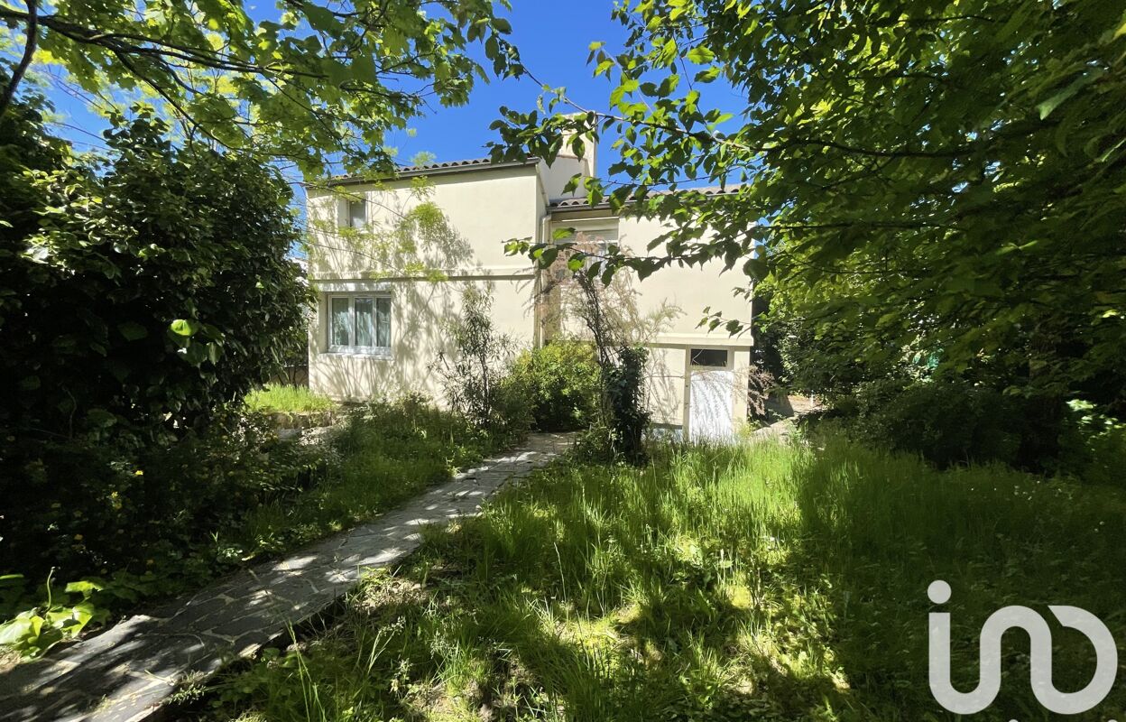 maison 5 pièces 98 m2 à vendre à La Rochelle (17000)