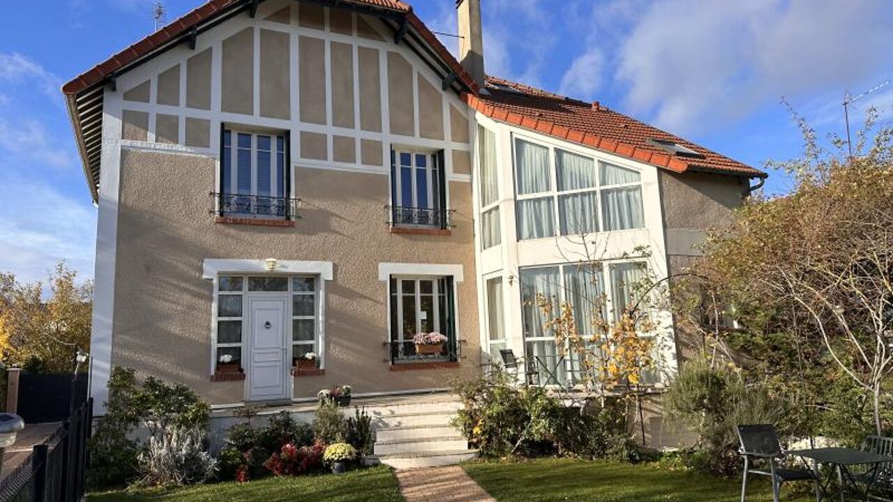 maison 10 pièces 225 m2 à vendre à Montesson (78360)