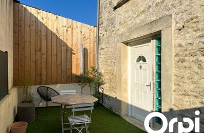 vente maison 299 250 € à proximité de Montroy (17220)