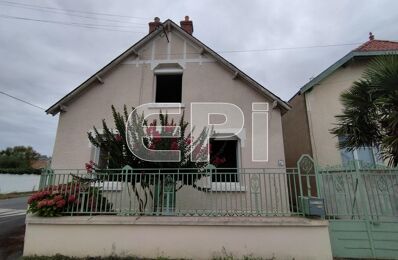 vente maison 96 300 € à proximité de Sainte-Radegonde (79100)