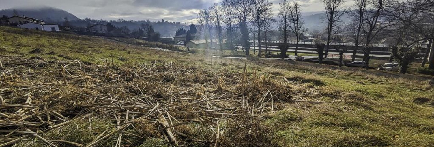 Terrain  607 m² à vendre à Saint-Germain-Laprade (43700)