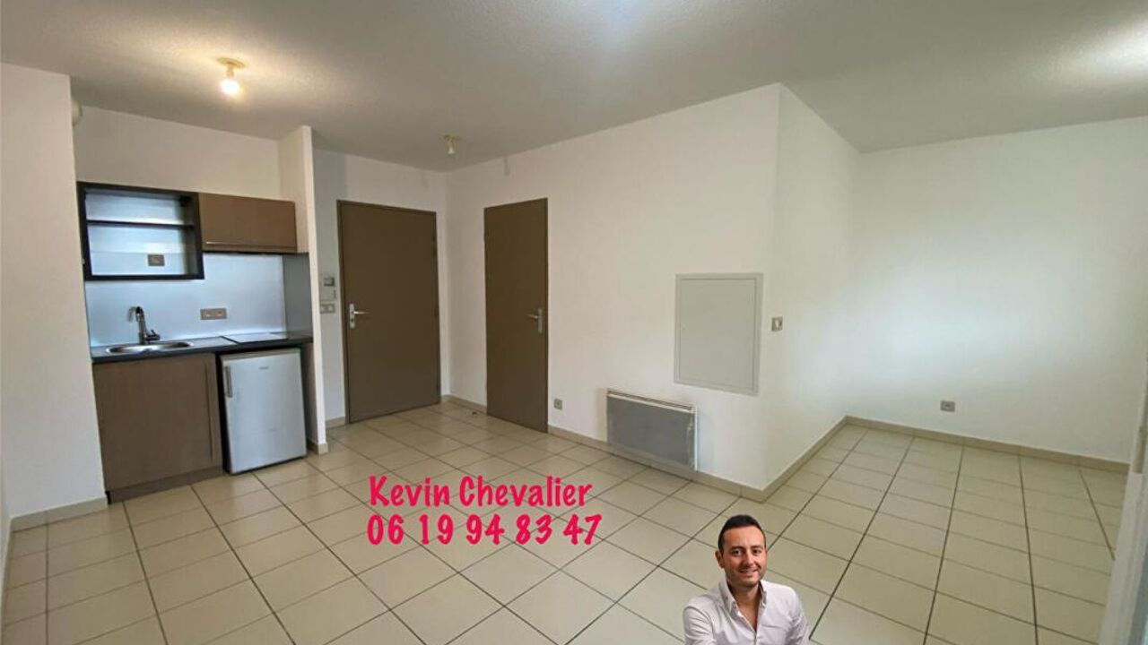 appartement 2 pièces 31 m2 à vendre à Salon-de-Provence (13300)