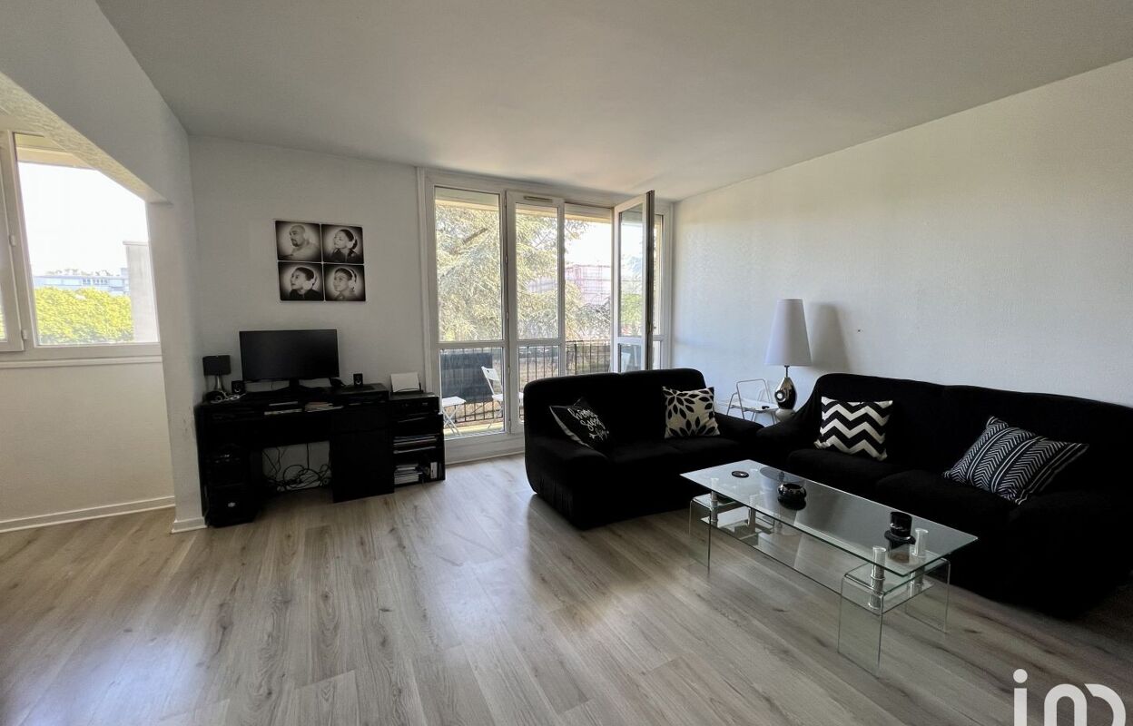 appartement 4 pièces 81 m2 à vendre à Saint-Michel-sur-Orge (91240)