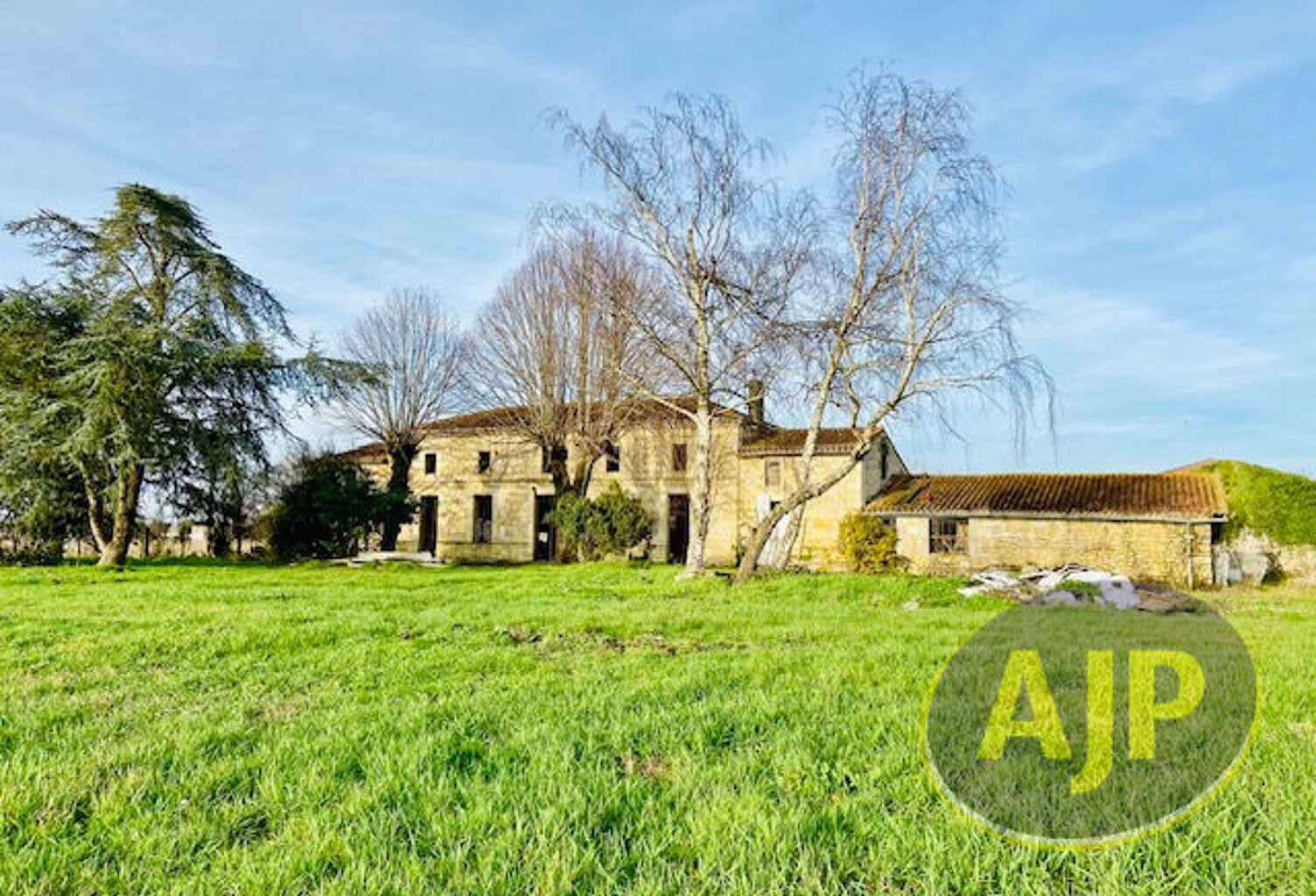 Ancienne propriété viticole à restaurer ! — photo 1