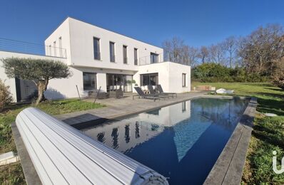 vente maison 890 000 € à proximité de Savignac-de-l'Isle (33910)