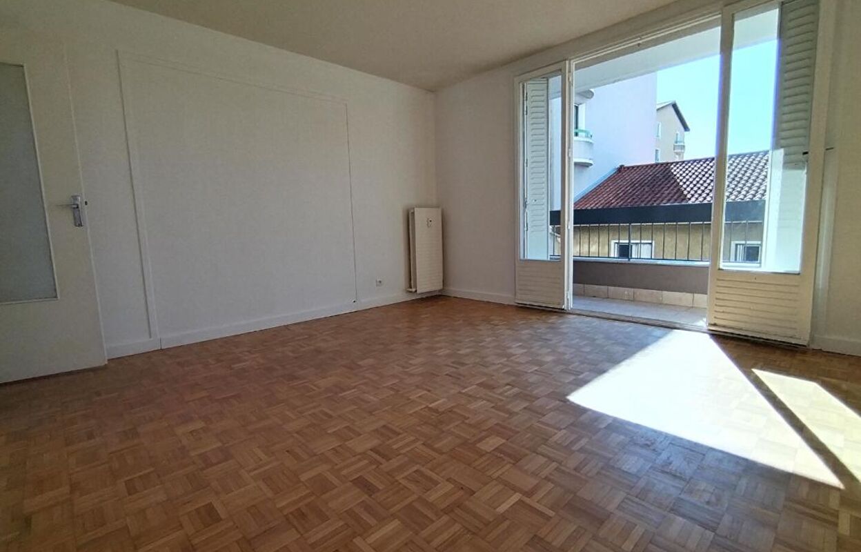 appartement 4 pièces 73 m2 à vendre à Villeurbanne (69100)