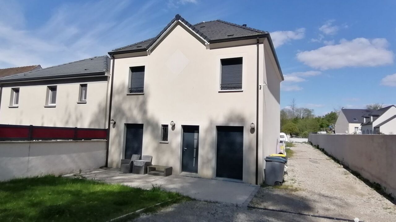 maison 6 pièces 106 m2 à vendre à Crépy-en-Valois (60800)
