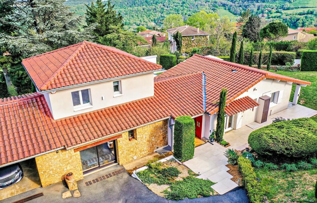 maison 5 pièces 280 m2 à vendre à Poleymieux-Au-Mont-d'Or (69250)