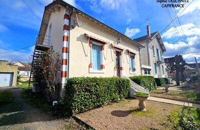 vente maison 167 500 € à proximité de Saint-Gérand-le-Puy (03150)