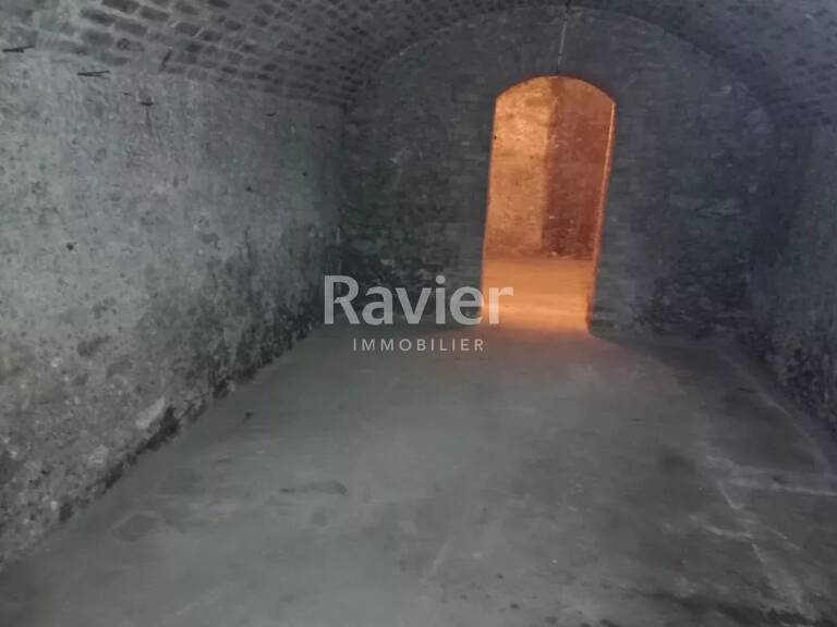Cave 35m² - Avenue de Messine — photo 1