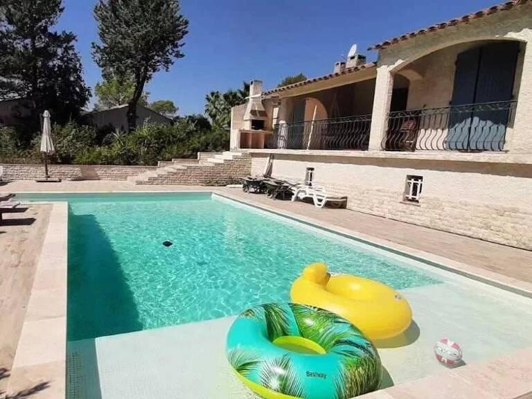 VILLA T7 RENOVEE PISCINE SOUS-SOL DOUBLE GARAGE — photo 1
