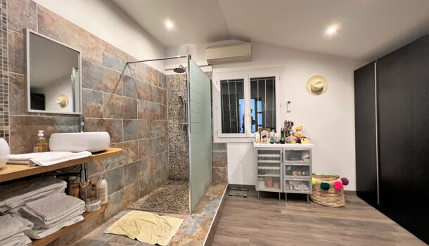 Villa / Maison 7 pièces  à vendre Nîmes 30900