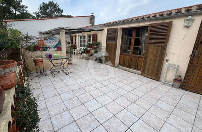vente maison 425 000 € à proximité de Sainte-Radégonde-des-Noyers (85450)
