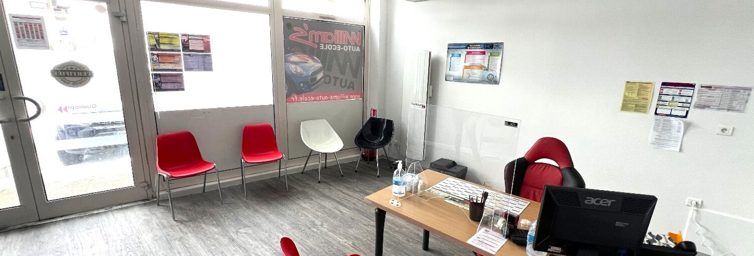 Bureau 3 Pièces 66 m² à vendre à Laguiole (12210)