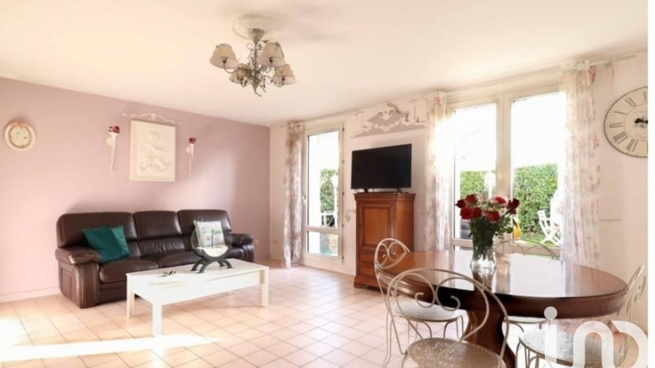 maison 6 pièces 102 m2 à vendre à Élancourt (78990)