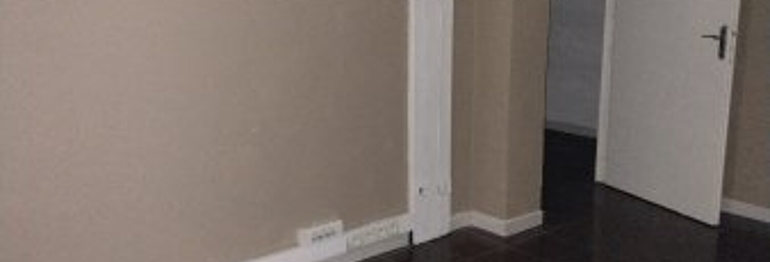 Bureau  60 m² à louer à Perpignan (66000)