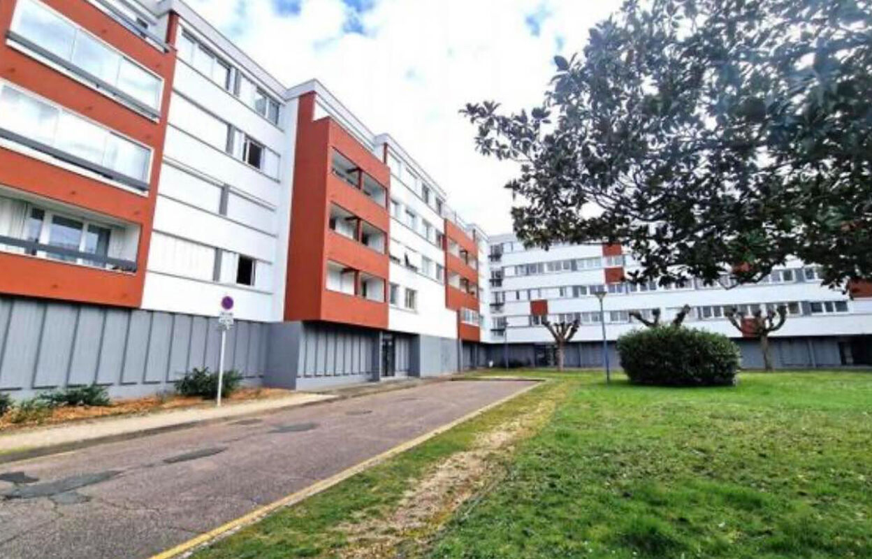 appartement 3 pièces 63 m2 à vendre à Fleury-les-Aubrais (45400)