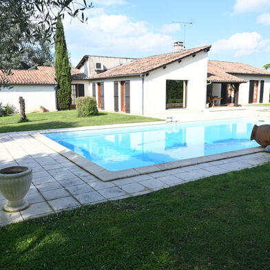 Maison 5 pièces 399000 €