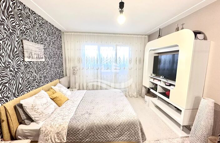 FLEURS /2 P 56 m2/ TERRASSE  66 m2 — photo 2