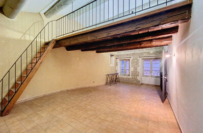 location appartement 670 € CC /mois à proximité de Avignon (84000)