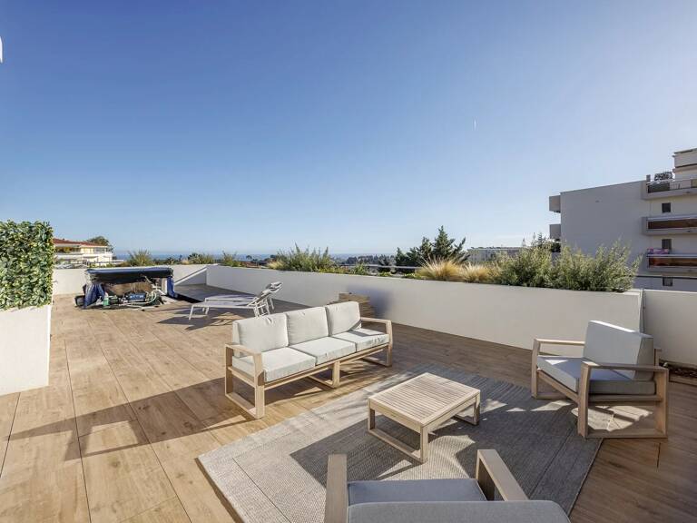 Penthouse de 95 m2, terrasses — photo 1