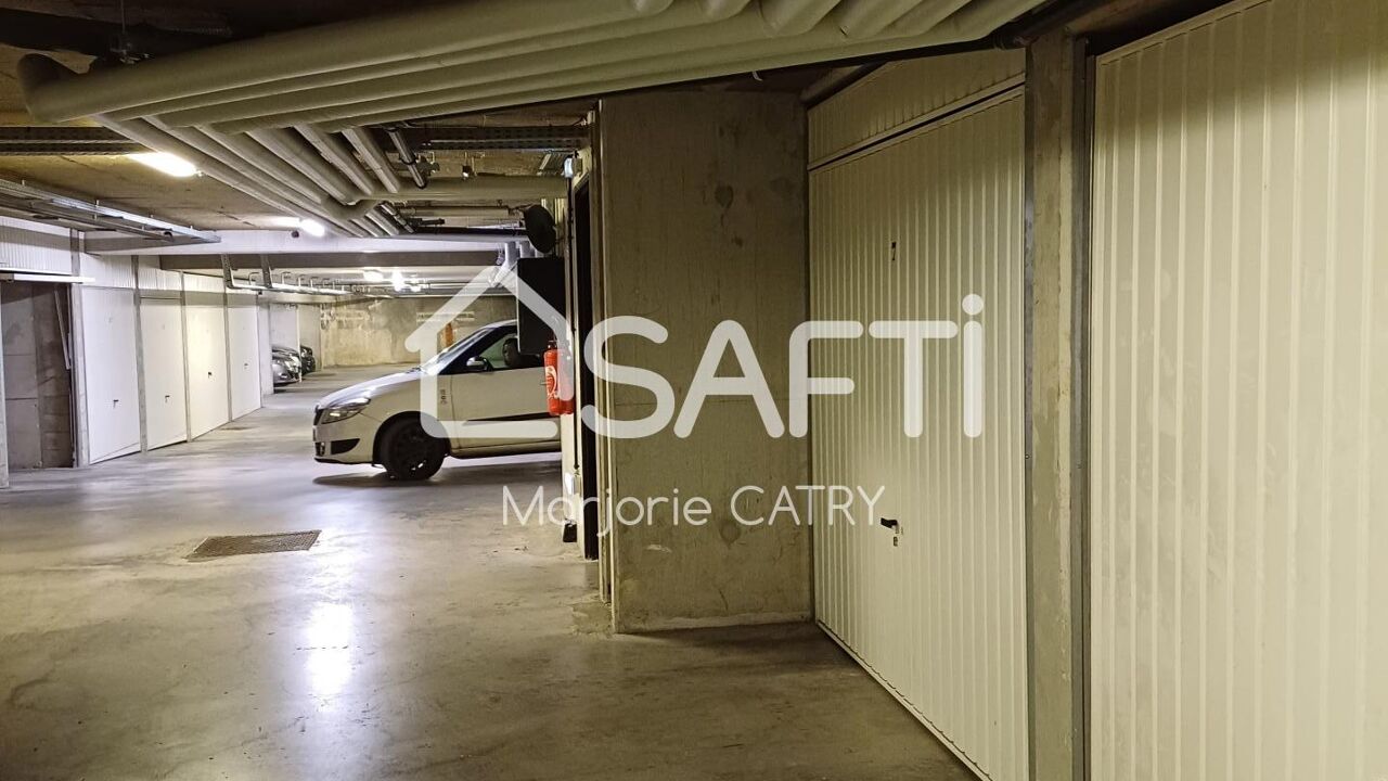 garage  pièces 23 m2 à vendre à Marseille 11 (13011)