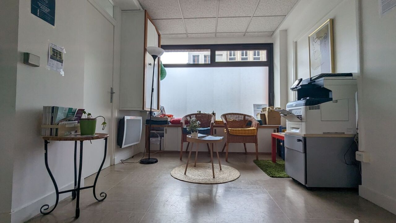 bureau  pièces 32 m2 à louer à Lille (59000)