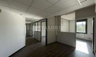 Bureau  900 m² à louer à Lyon 3 (69003)