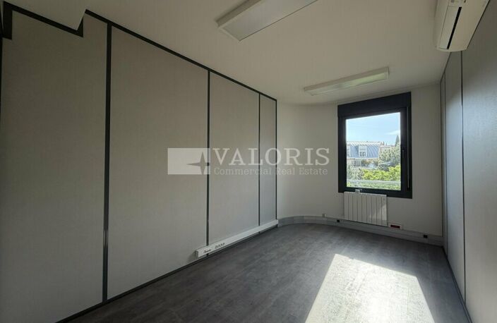 BUREAUX à LOUER — photo 4
