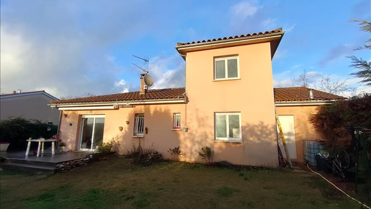 maison 5 pièces 120 m2 à vendre à Figeac (46100)