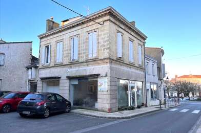 Immeuble  275600 €