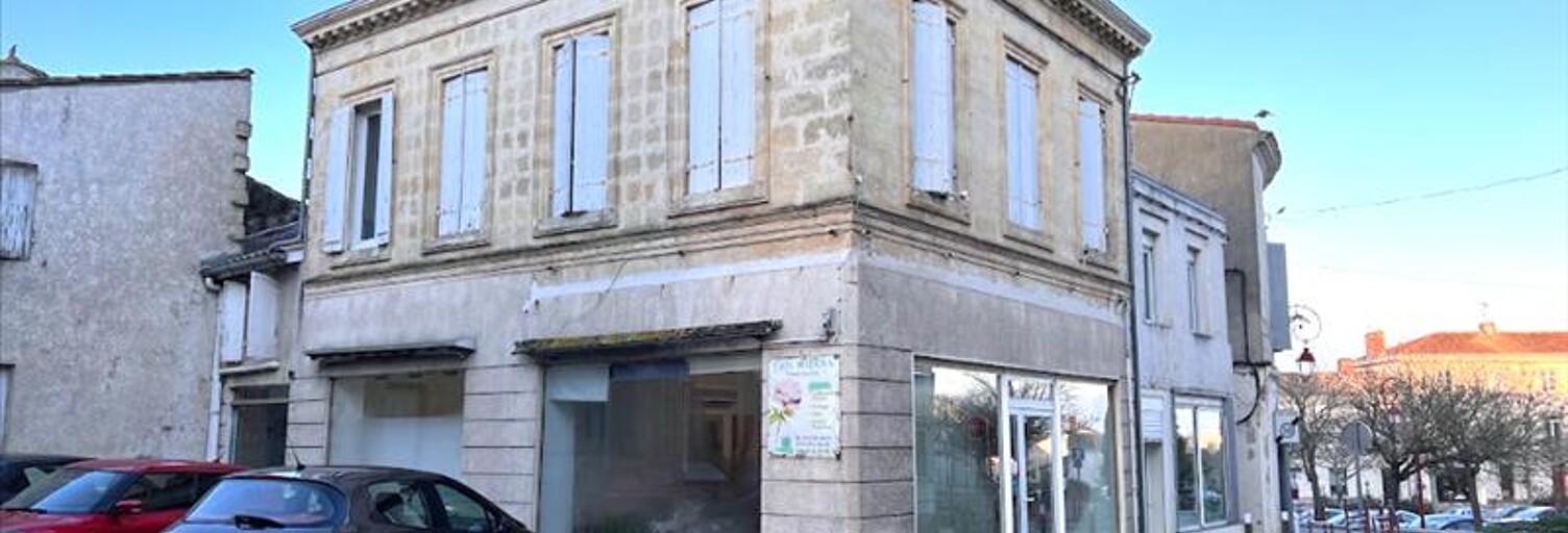 Immeuble   m² à vendre à Pauillac (33250)