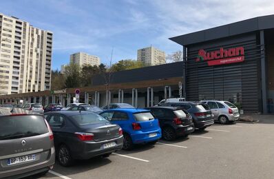 vente commerce 344 000 € à proximité de Lyon 4 (69004)