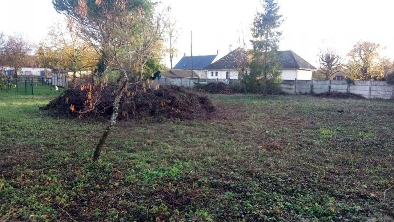 terrain  pièces 1100 m2 à vendre à Lorris (45260)