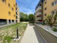COGNIN - APPARTEMENT T3  DE 66.28 m² CARREZ REZ-DE-JARDIN AVEC TERRASSE DE 12.60 m² — photo 2