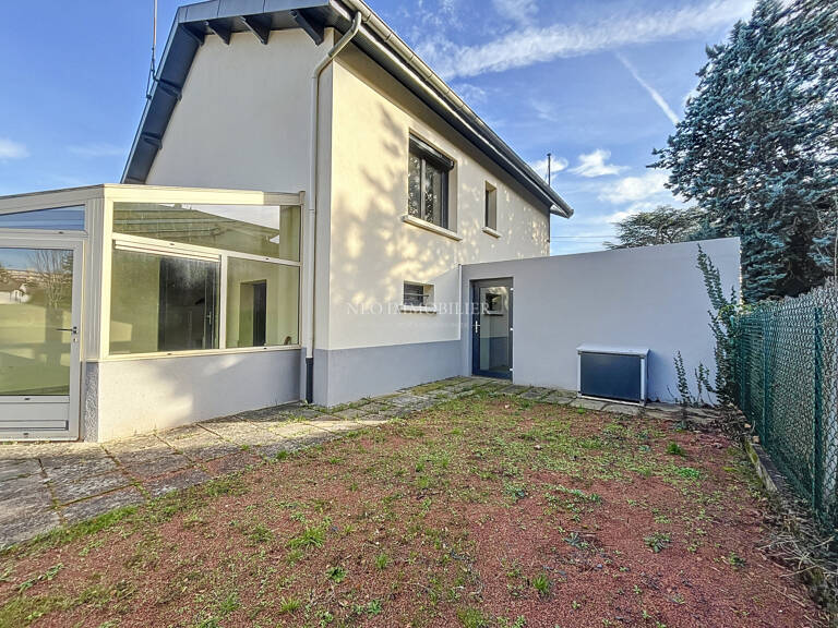Maison en plateau à aménager, hyper centre de Francheville, — photo 1