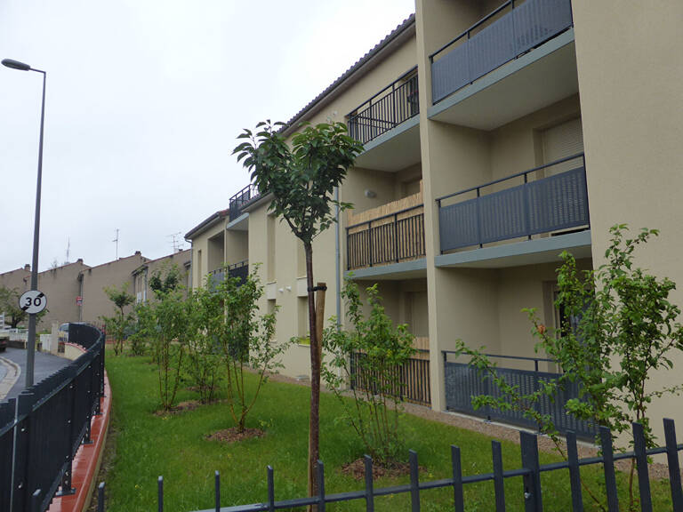 VENDU - Appartement T2 40,17m² avec Place de parking priovative — photo 1