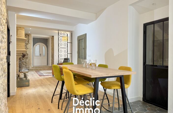 Propriété exceptionnelle dans un quartier emblématique de Poitiers — photo 3