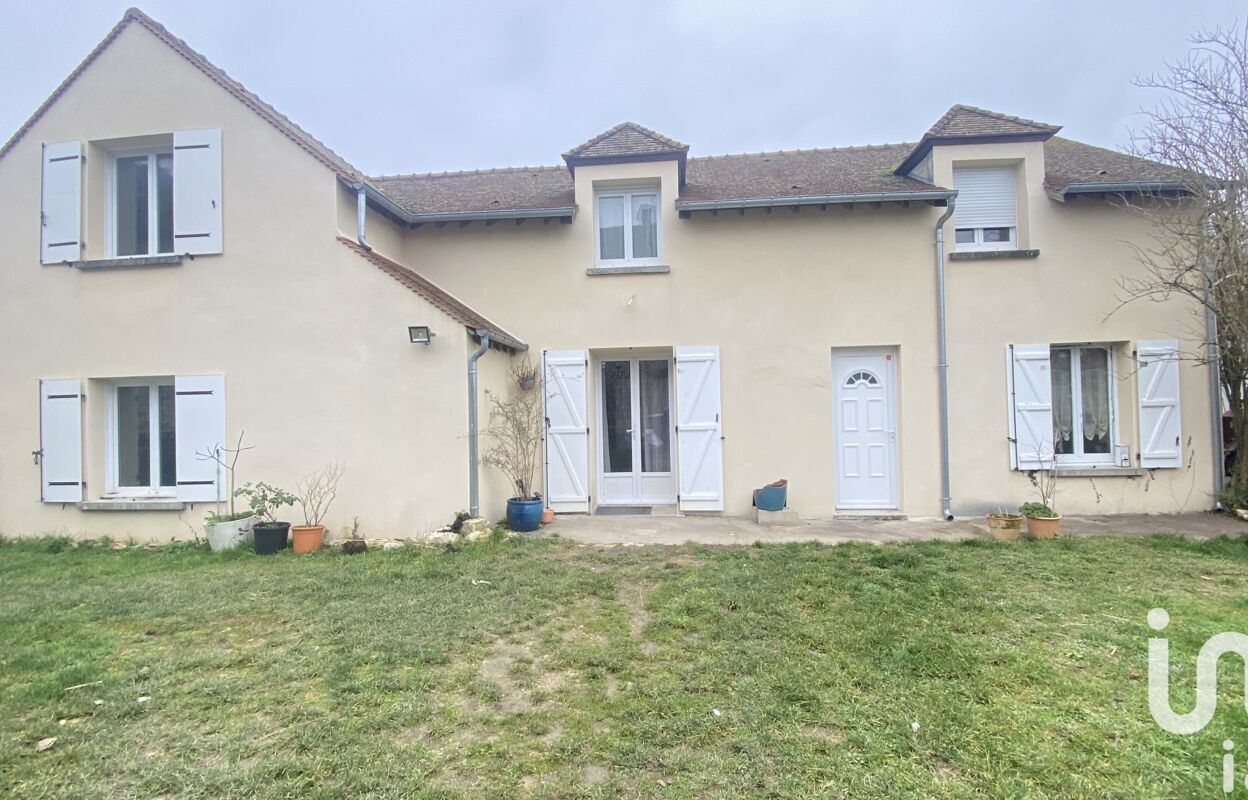 maison 6 pièces 215 m2 à vendre à Le Malesherbois (45300)