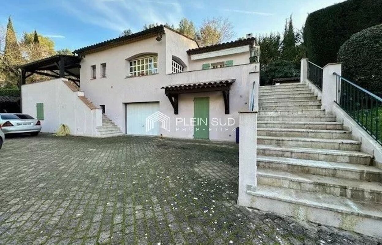 maison 6 pièces 220 m2 à vendre à Grasse (06130)
