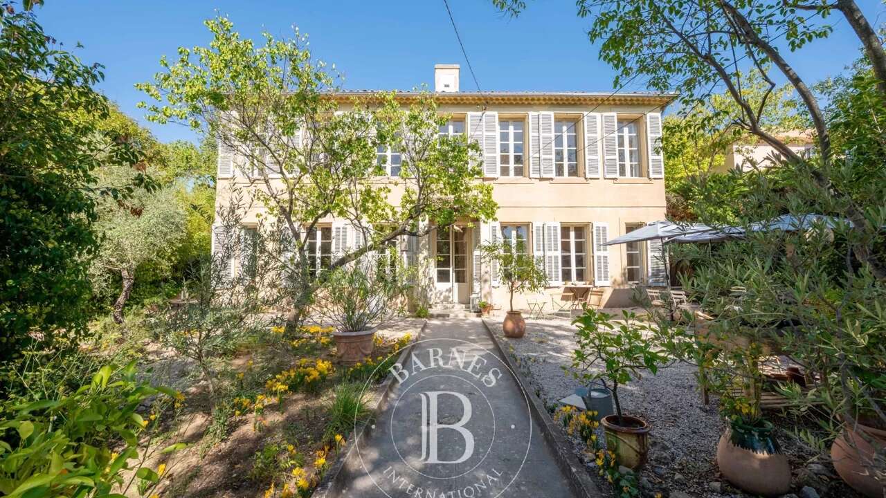 Vente maison 5 pièces 165 m² Aix-en-Provence (13090)