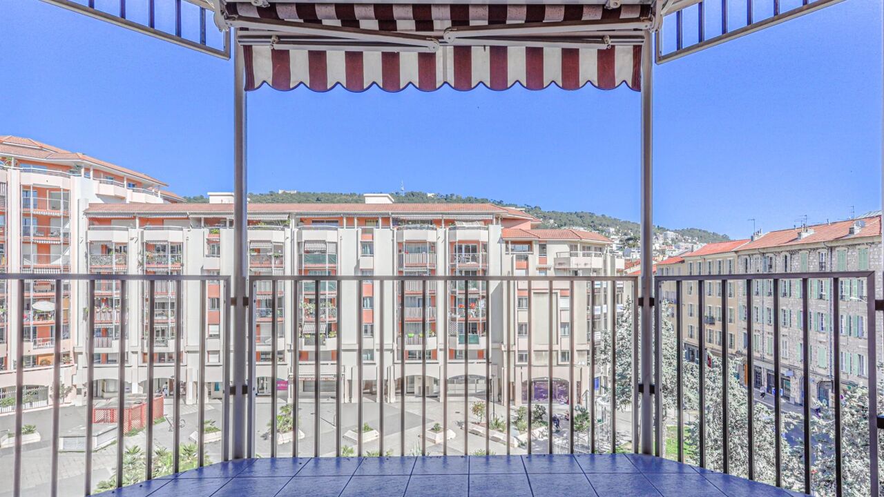 appartement 3 pièces 74 m2 à vendre à Nice (06300)